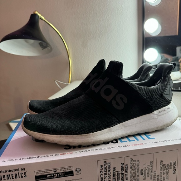 Men’s Adidas - Picture 3 of 3